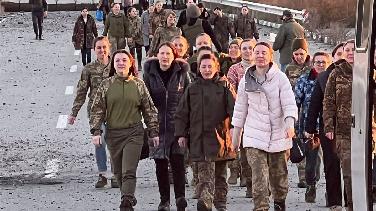 Ukraine: 108 ladies released in prisoner switch