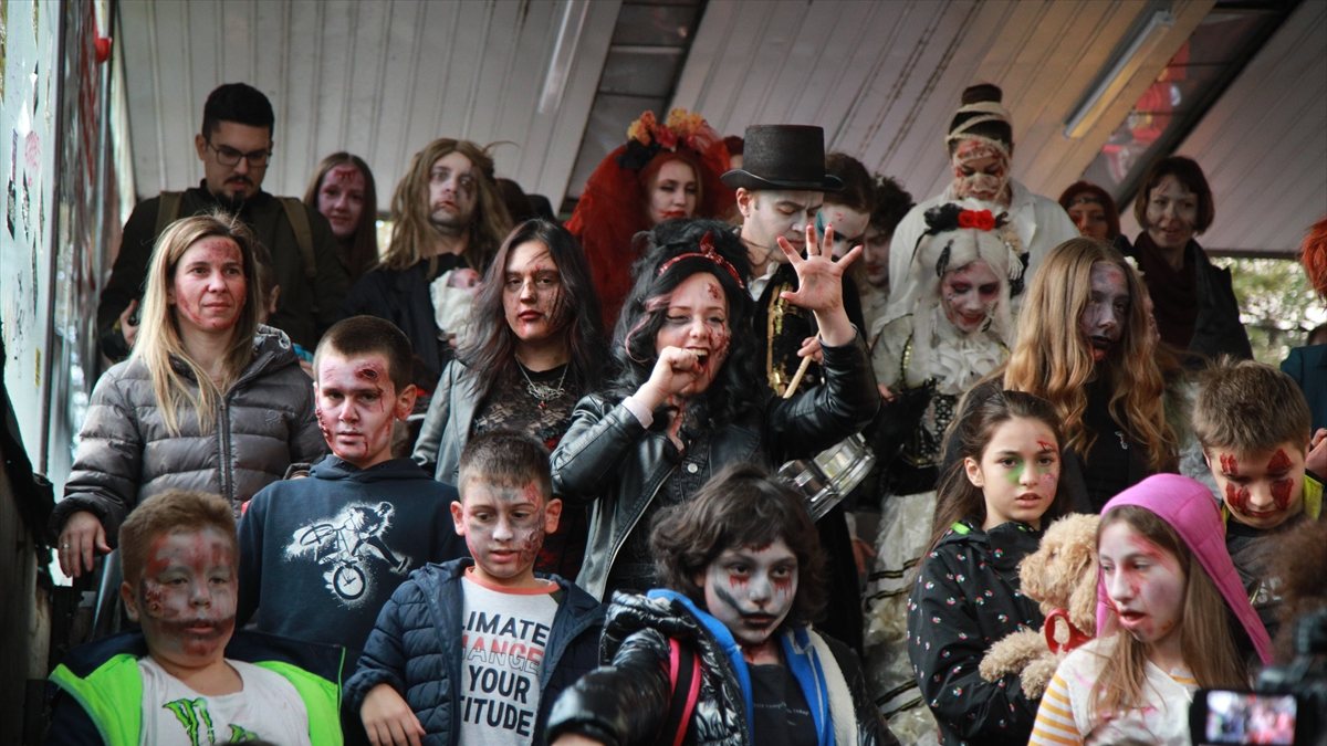 'zombie march' held in Serbia