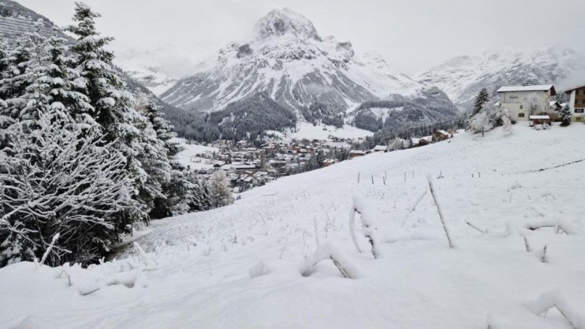 10 folks fell beneath avalanche in Austria