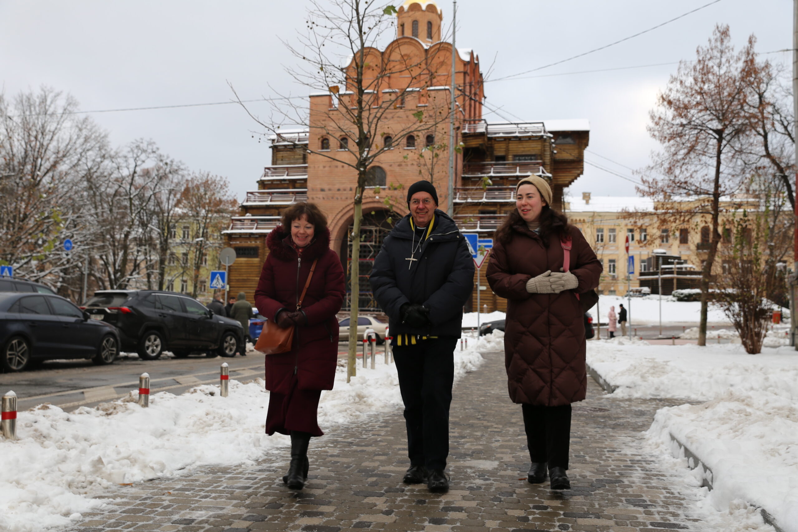 Archbishop of Canterbury visits Kyiv to see courage of Ukrainians