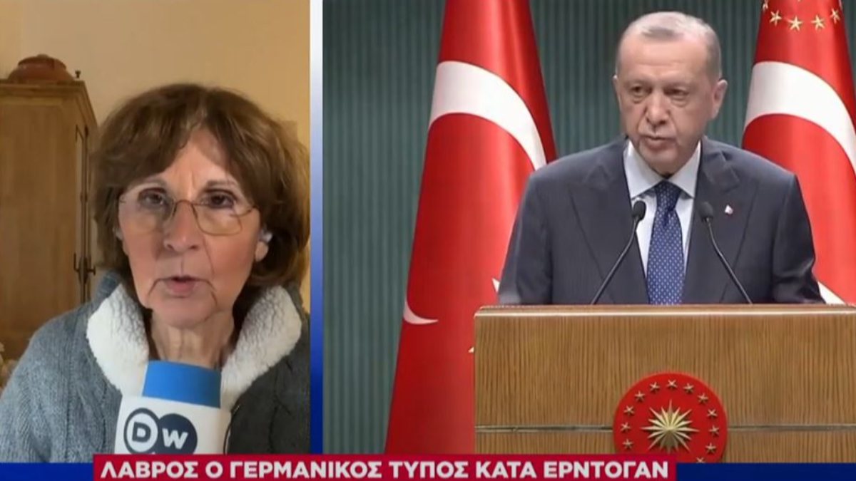 DW's Greek correspondent focused President Erdogan