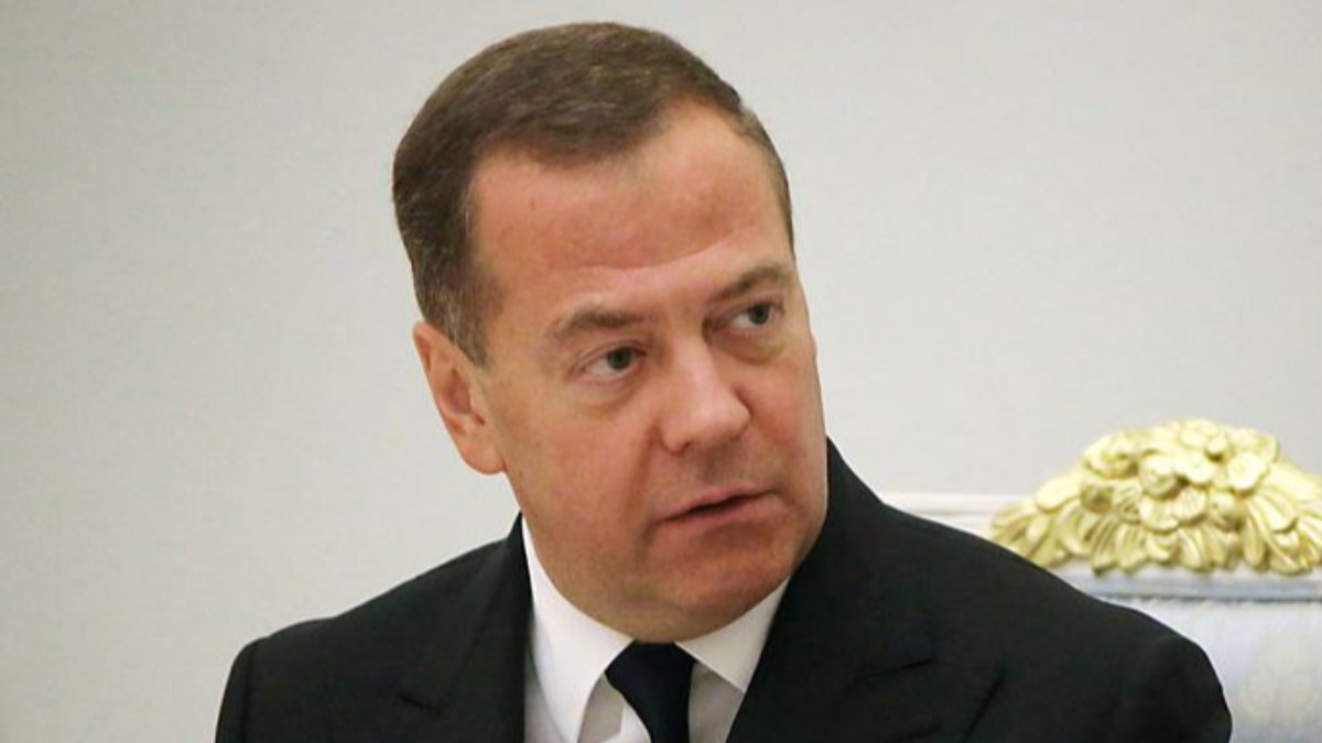 Dmitry Medvedev: The West is drawing near world conflict