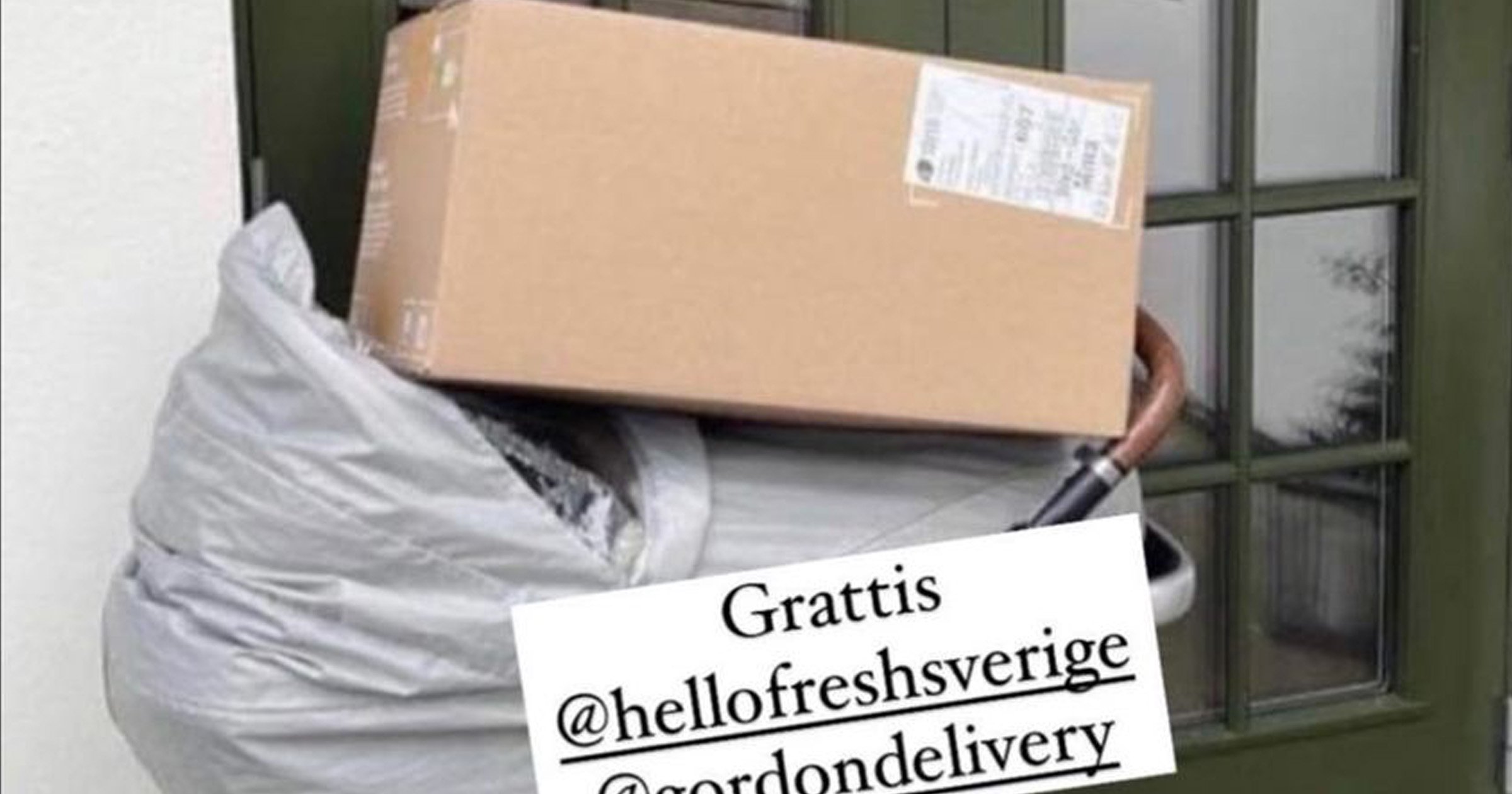 Supply driving force leaves 10kg package on top of sleeping baby’s pram