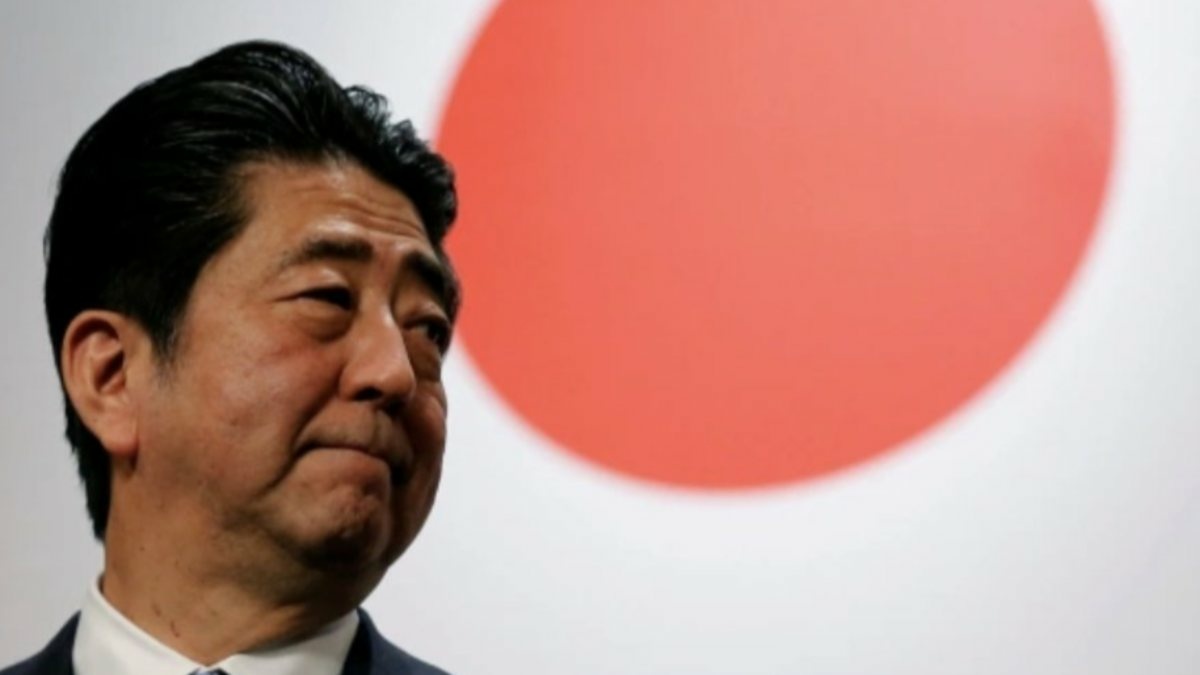 Abe protests Shinzo's funeral in Japan, burns himself