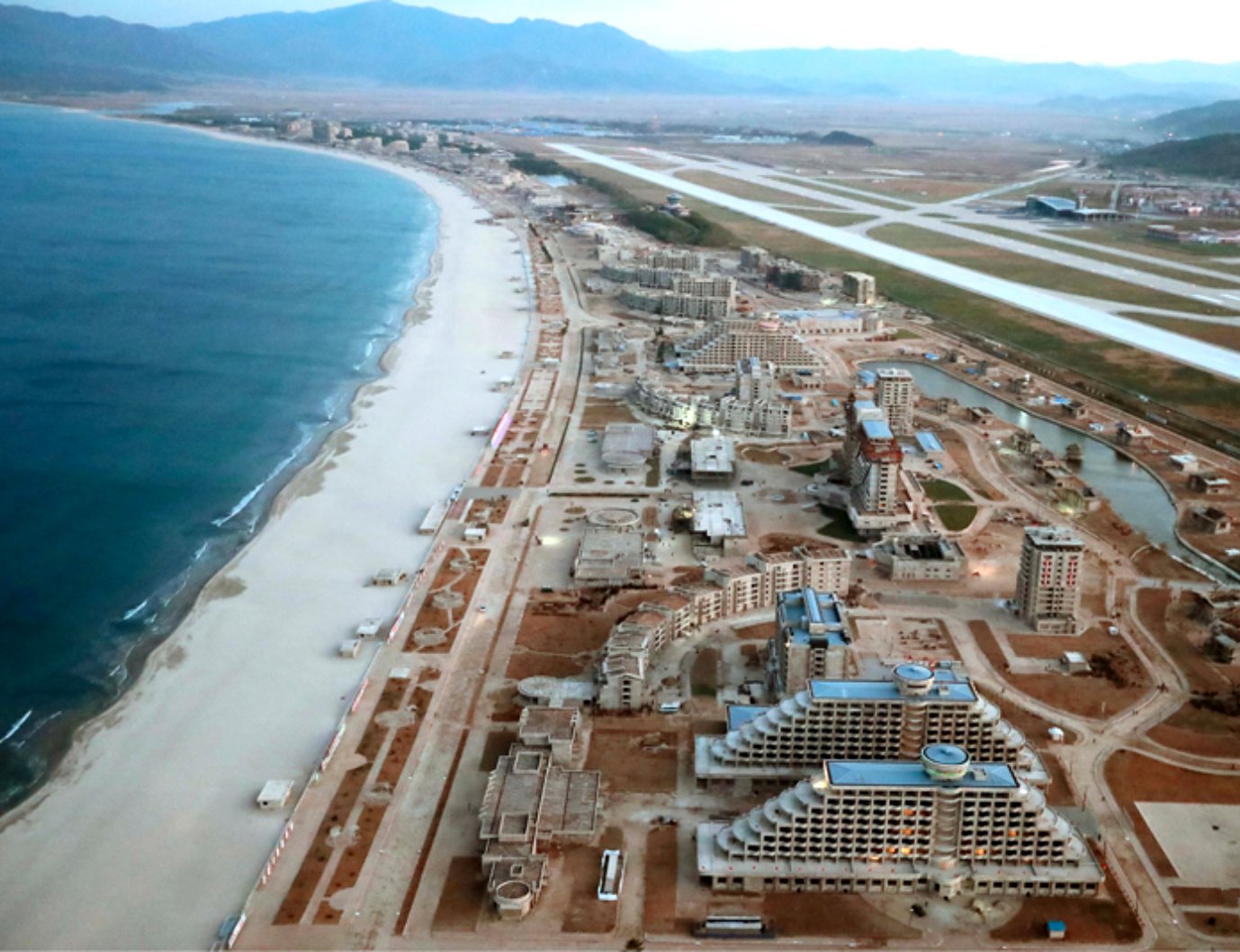 North Korean ‘Benidorm’ abandoned by builders and covered in poo