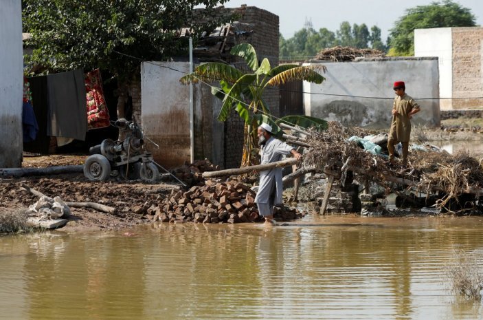 Pakistan: Rich countries should pay compensation for climate disaster