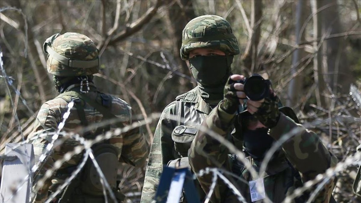 Yunanistan, ekonomik çalkantıya rağmen askeri harcamayı sürdürüyor