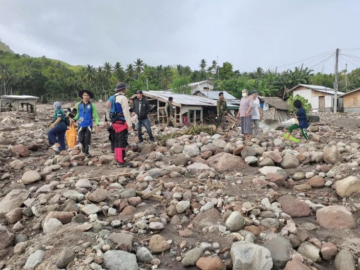 Filipinler’de Nalgae Tayfunu’nun bilançosu ağırlaşıyor: 150 ölü