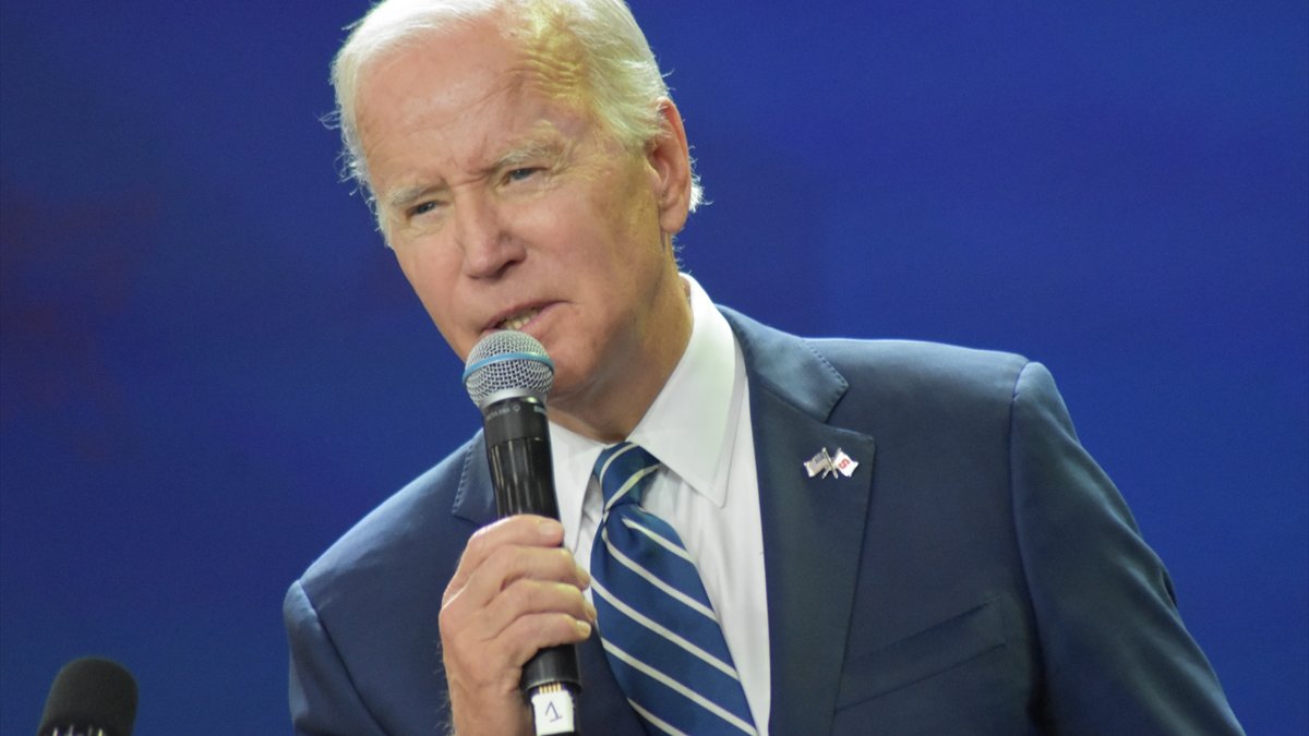 Joe Biden: Çin Devlet Başkanı Şi, ABD'de çip üretiminin artırılmasından kaygılı