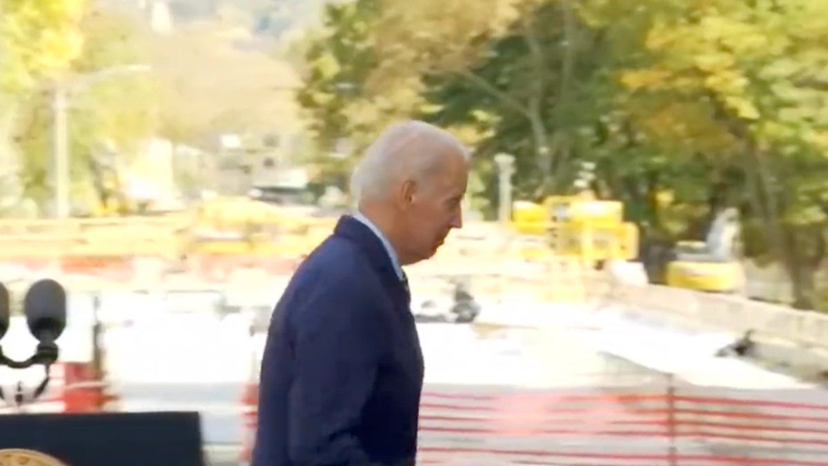 Joe Biden, önce boşlukla konuştu sonra yönünü şaşırdı