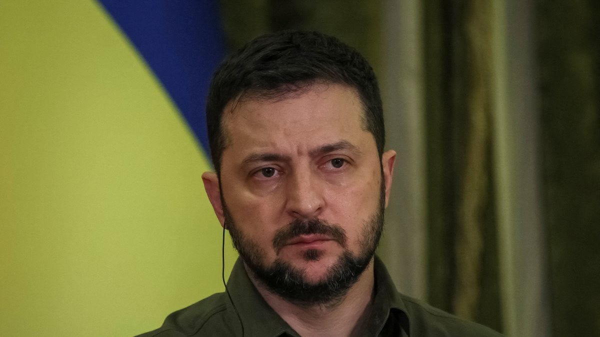 Zelensky: Avrupa'ya elektrik ihracatını askıya aldık