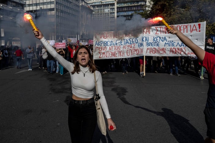 Yunanistan'da grev, olaylara sahne oldu